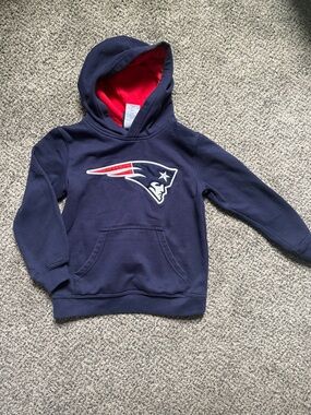 NFL Youth Patriots Hoodie Large